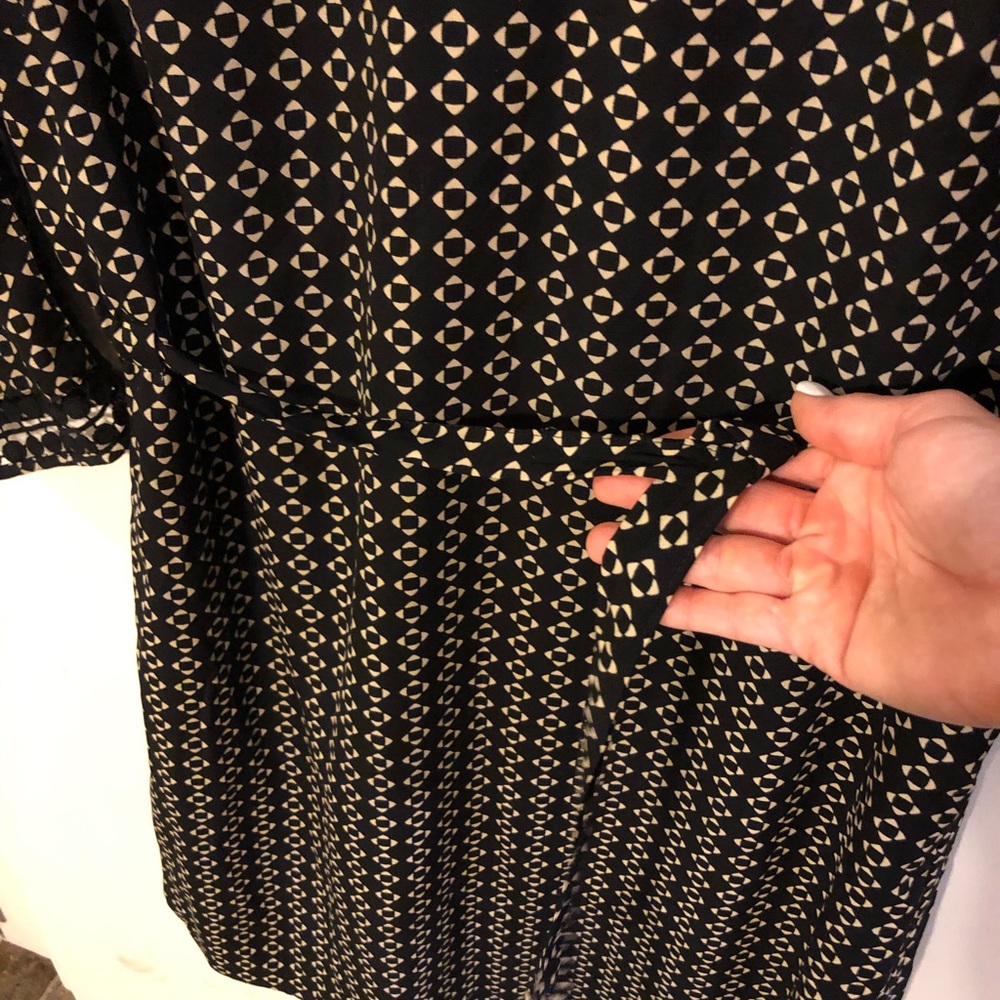 Skies Are Blue Ariane Crochet Detail Dress - Picture 6 of 8